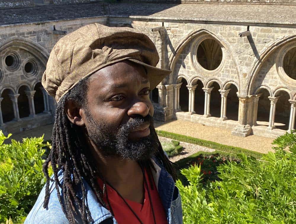 Abbaye de Fontfroide - Résidence artistique de Freddy Tsimba