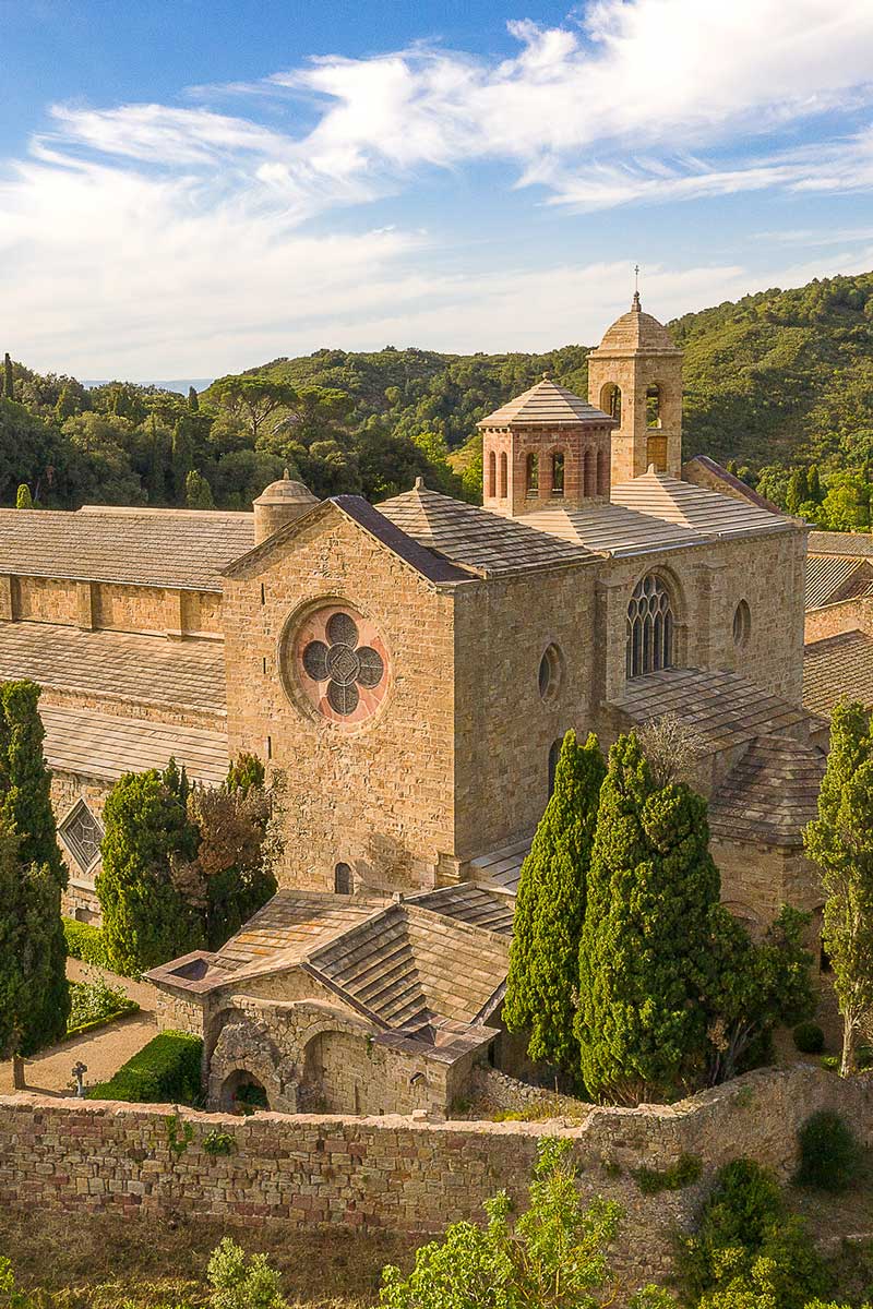 abbaye fontfroide patrimoine occitanie