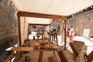 animation médiévale fontfroide narbonne