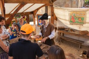 medievales narbonne abbaye fontfroide idee sortie